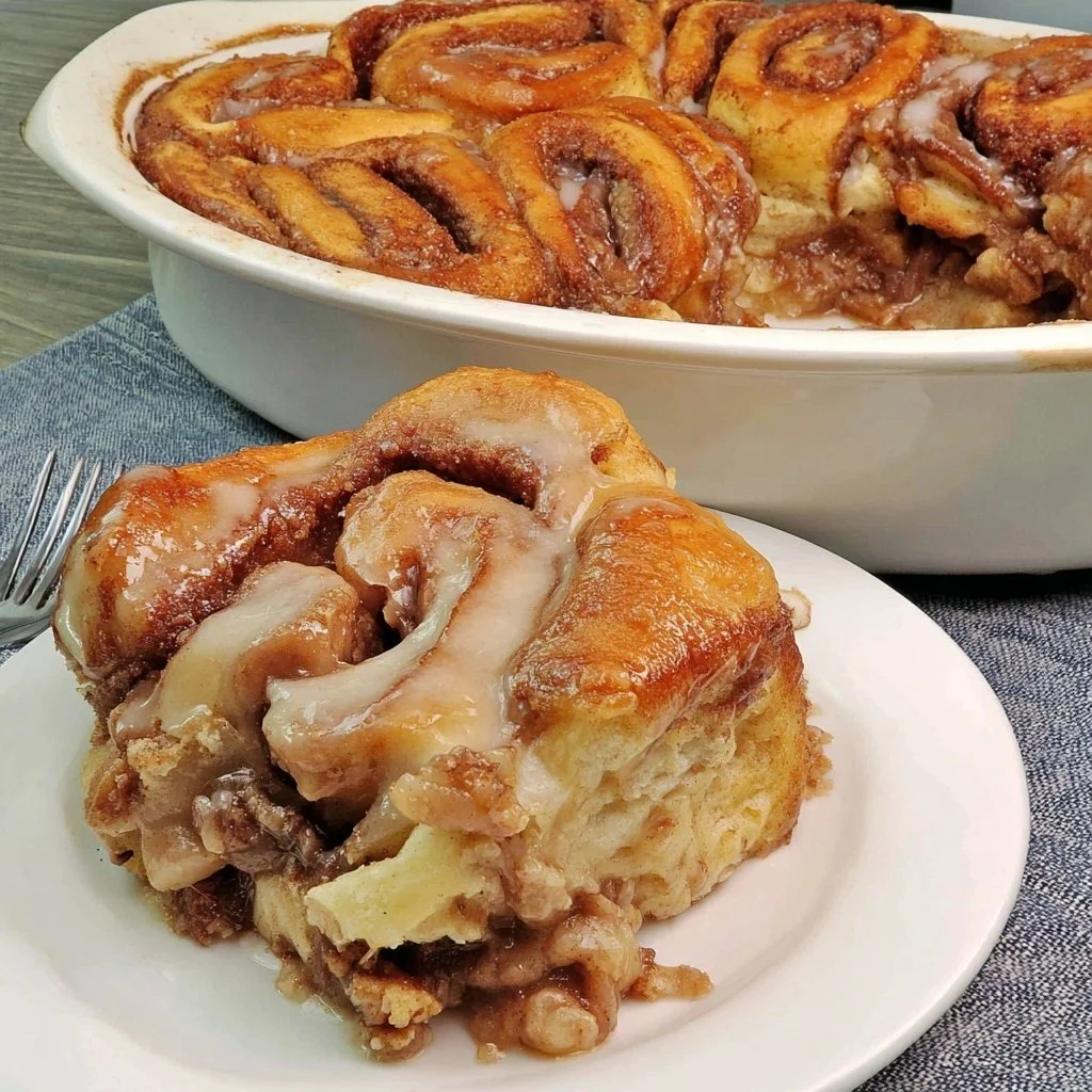 CINNAMON ROLL CASSEROLE