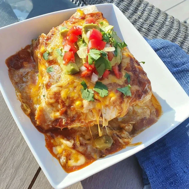 Easy Chicken Enchilada Casserole with Spicy Tomato Sauce