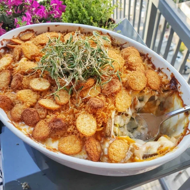 Squash Casserole with Buttery Ritz Cracker Topping