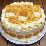 Banana pudding cake, might not be the prettiest but it’s delicious
